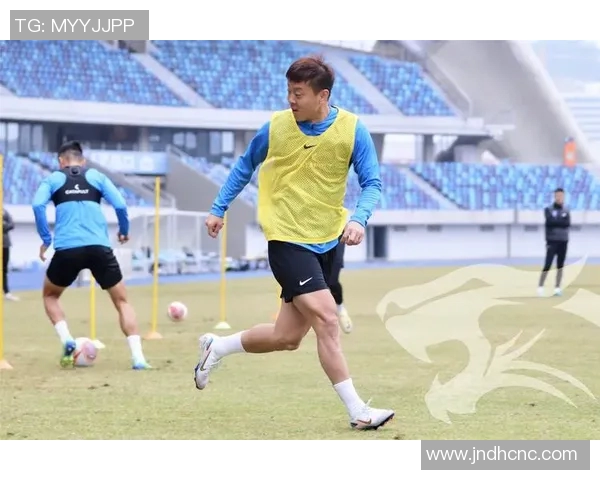 德甲球队冬训备战:突出体能训练提高整体战斗力 德甲球队冬训备战:突出体能训练提高整体战斗力