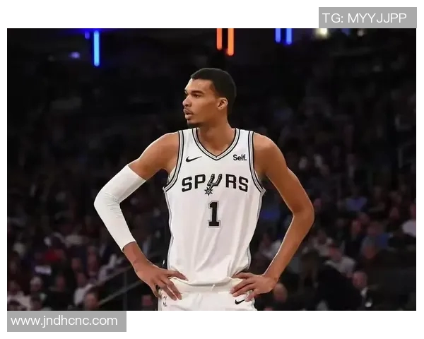 雷霆常规赛战绩上升,跻身西部前八,剑指季后赛 雷霆常规赛战绩上升,跻身西部前八,剑指季后赛