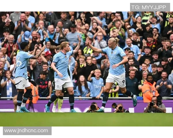曼城在英超取胜，继续领跑积分榜