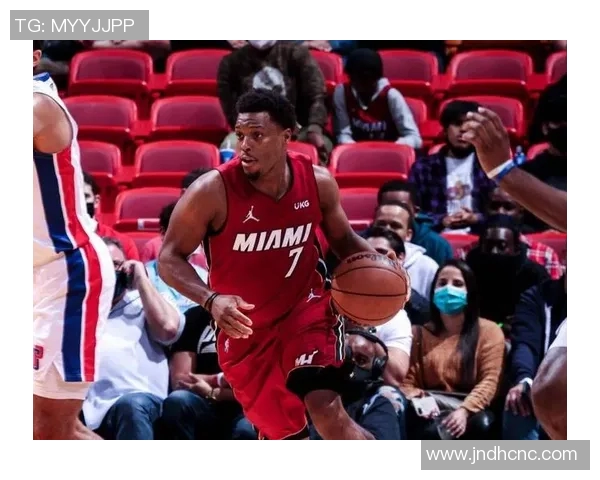 热火后卫创下历史三分命中记录,破纪录无可厚非 热火后卫创下历史三分命中记录,破纪录无可厚非